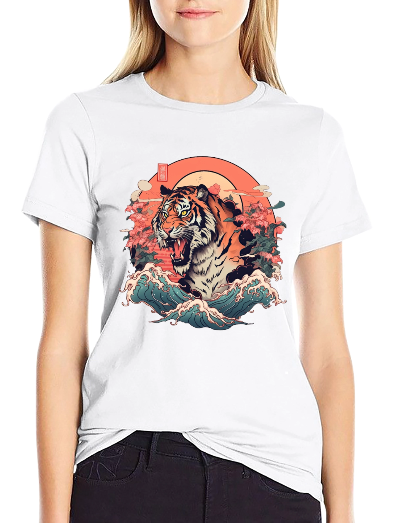 Tiger Graphic T-Shirt - Japanese Art Style