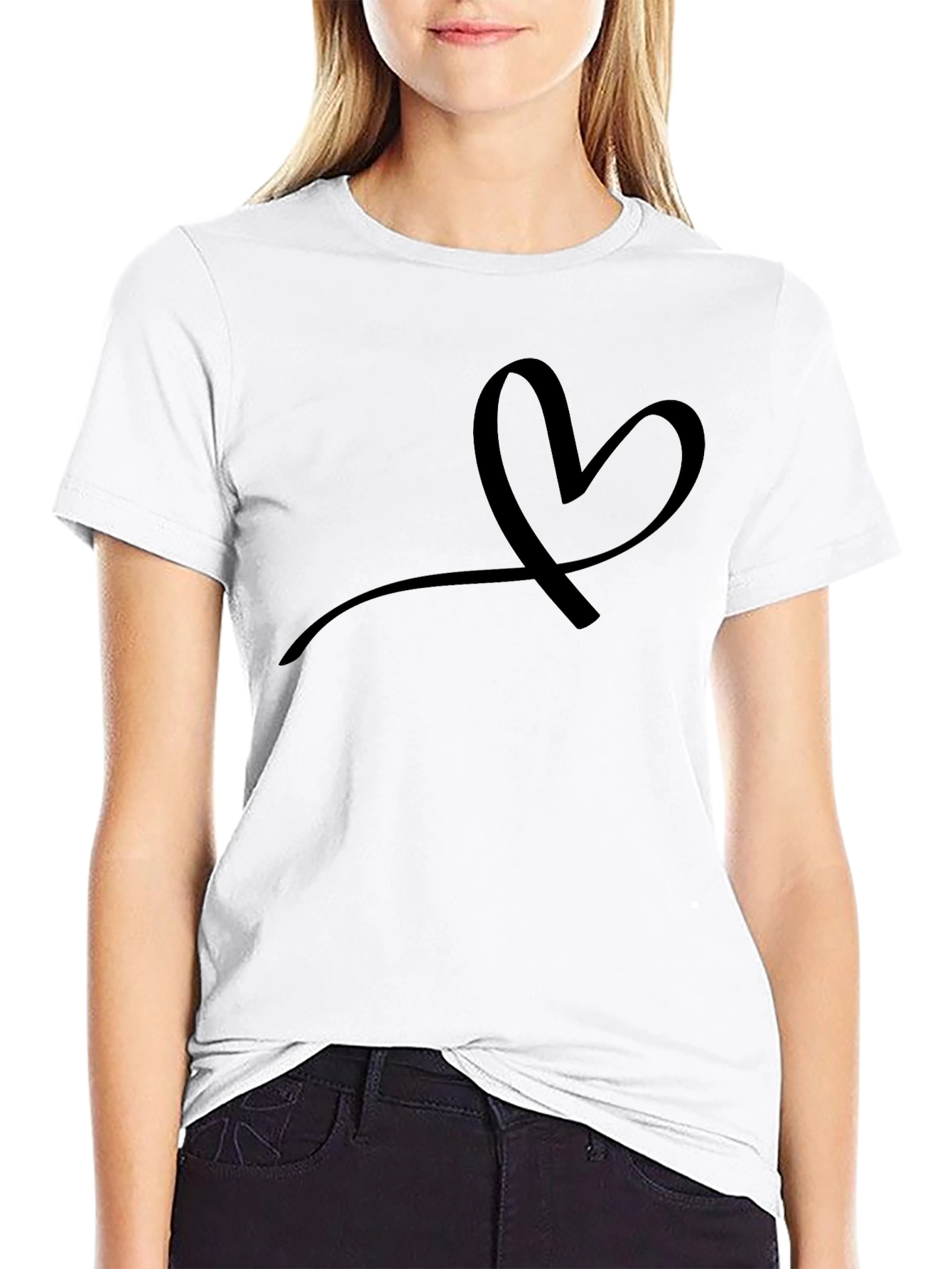 Minimalist Heart Graphic Black T-Shirt