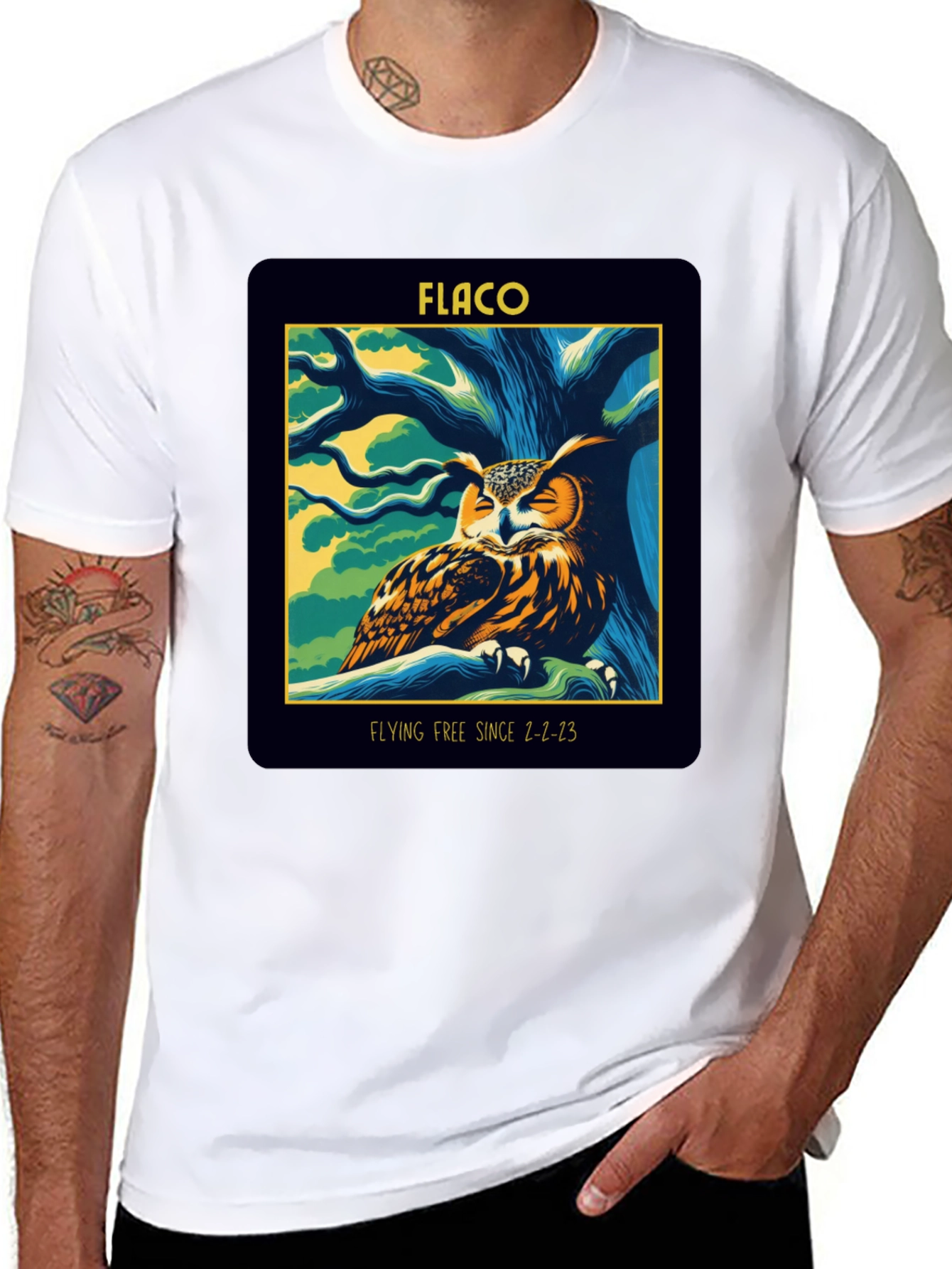 Flaco Owl Memorial Graphic T-Shirt