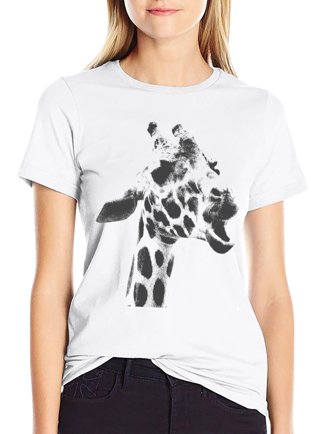 Giraffe Graphic Print T-Shirt - Casual Crew Neck Tee