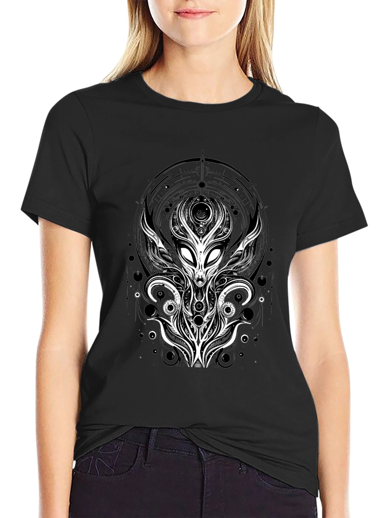 Alien Graphic Tee - Unique Design Black T-Shirt