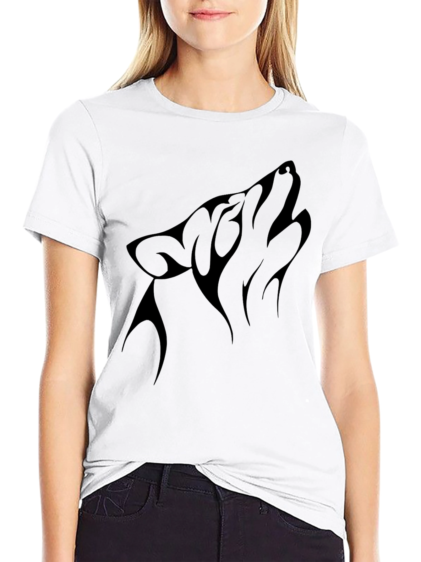 Black Wolf Howl Graphic Tee