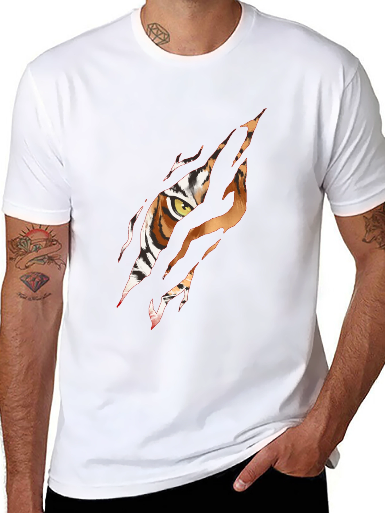 Tiger Eye Graphic Print Black T-Shirt