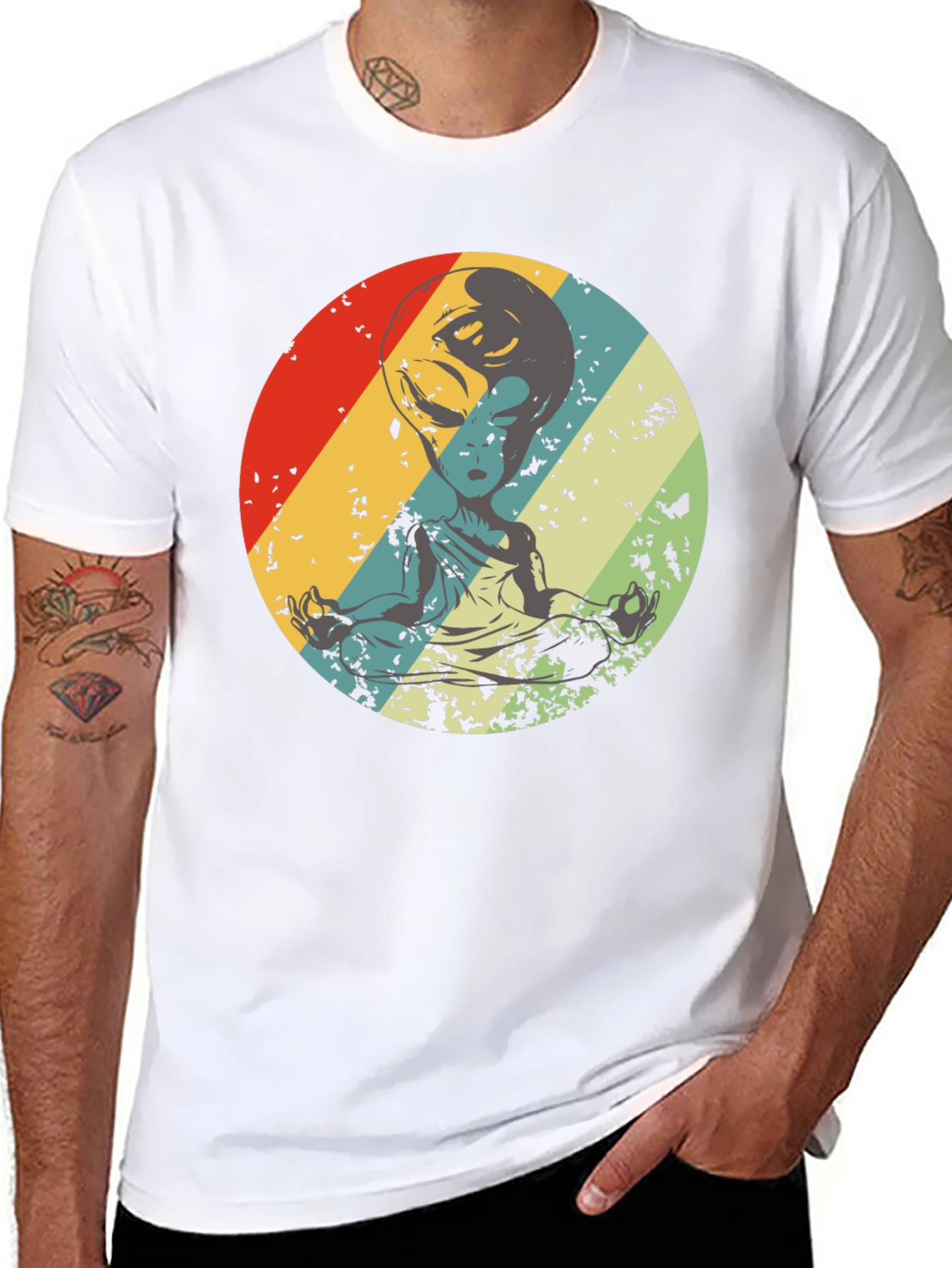 Retro Alien Meditation T-Shirt - Sci-Fi Yoga Tee