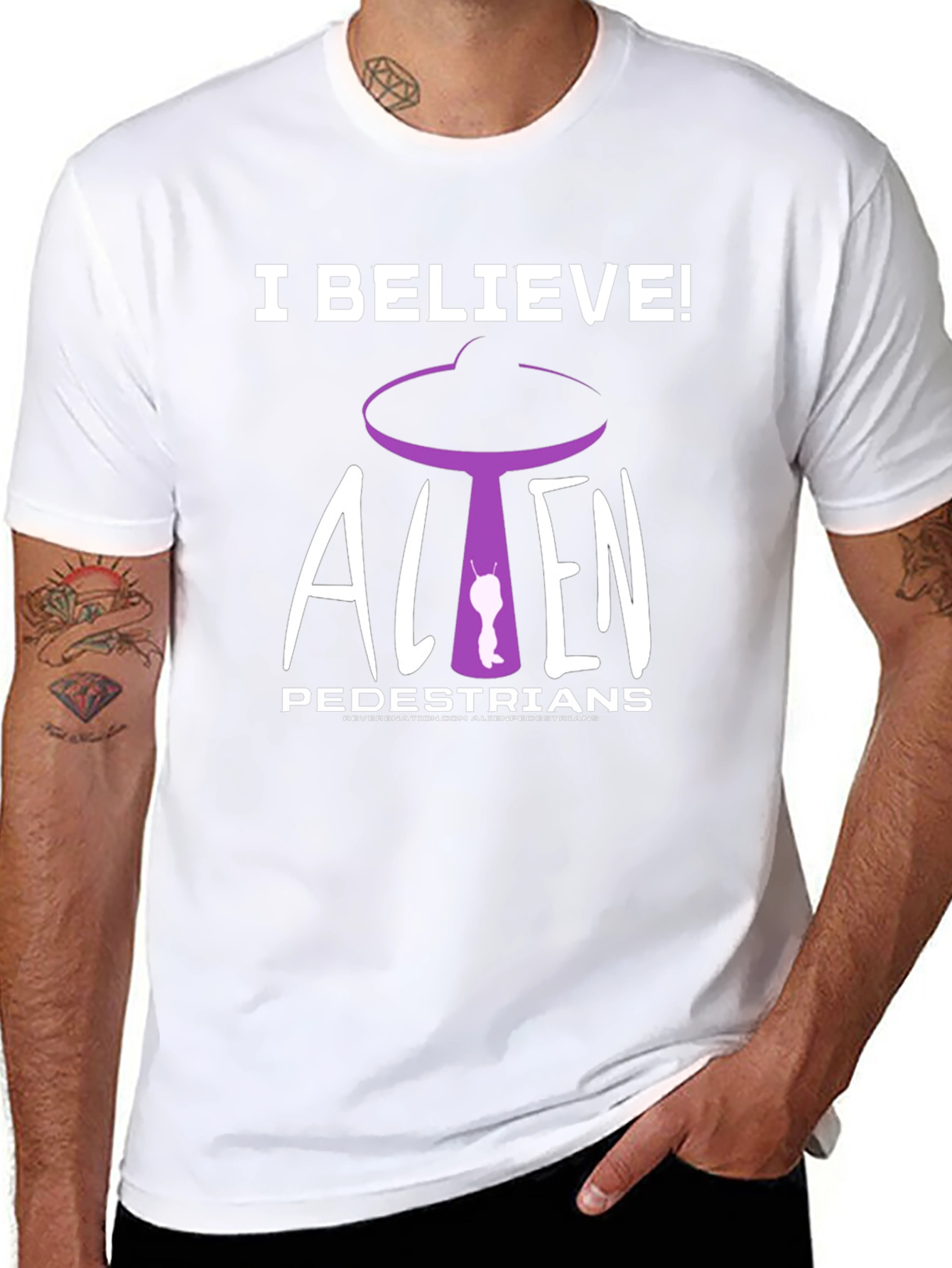 I Believe! Alien Pedestrians Black T-Shirt