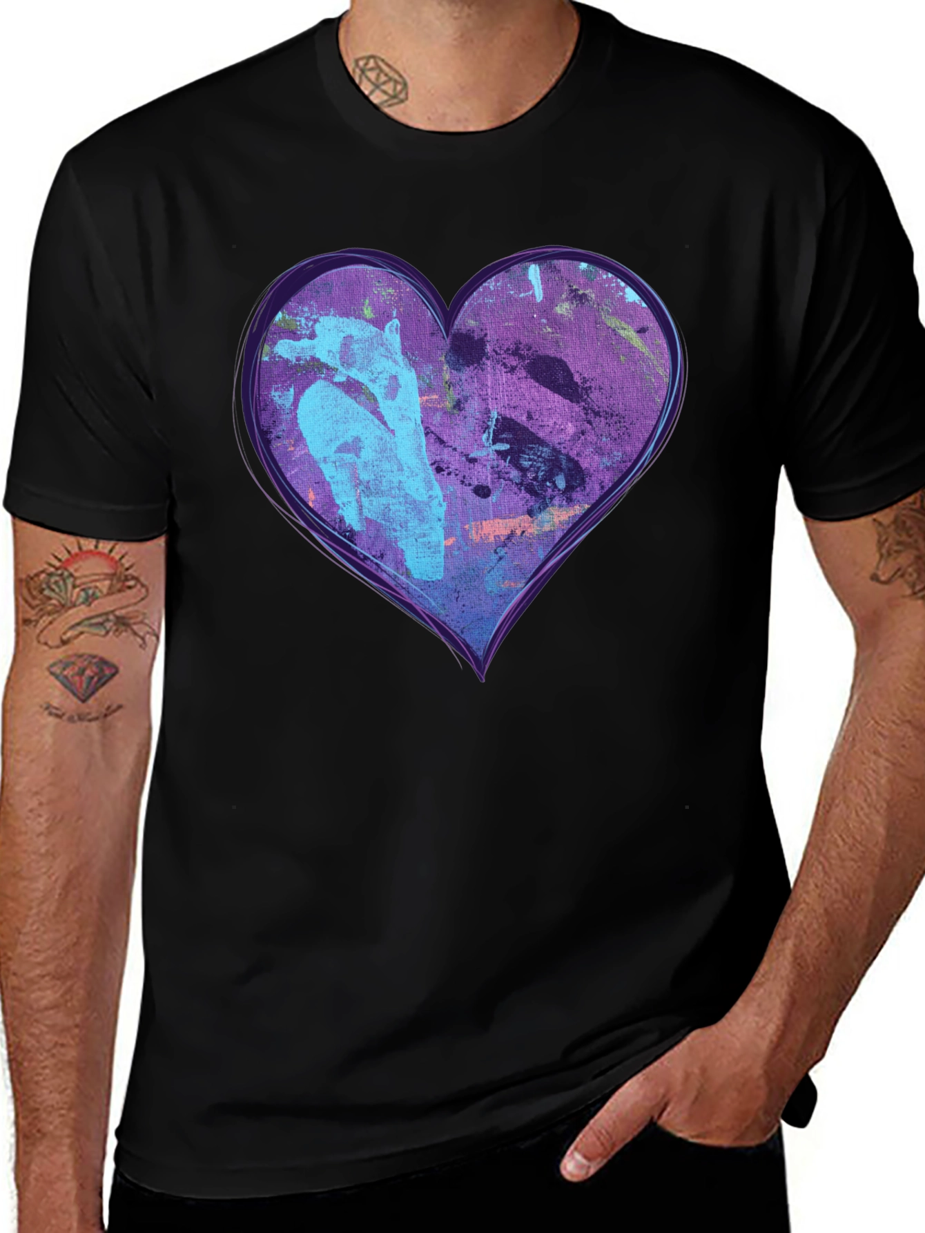 Abstract Heart Graphic Black Tee
