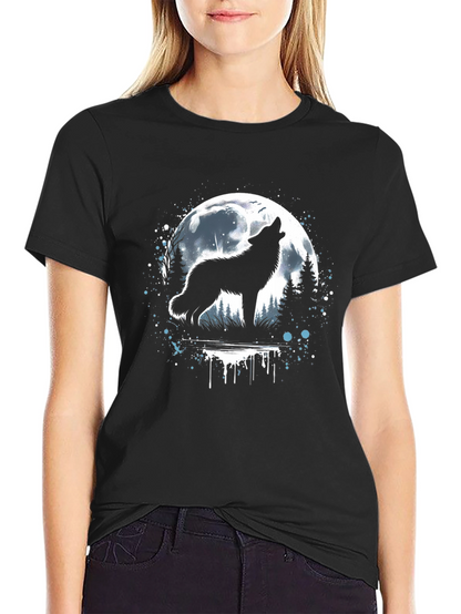 Wolf Howling at Moon Graphic T-Shirt