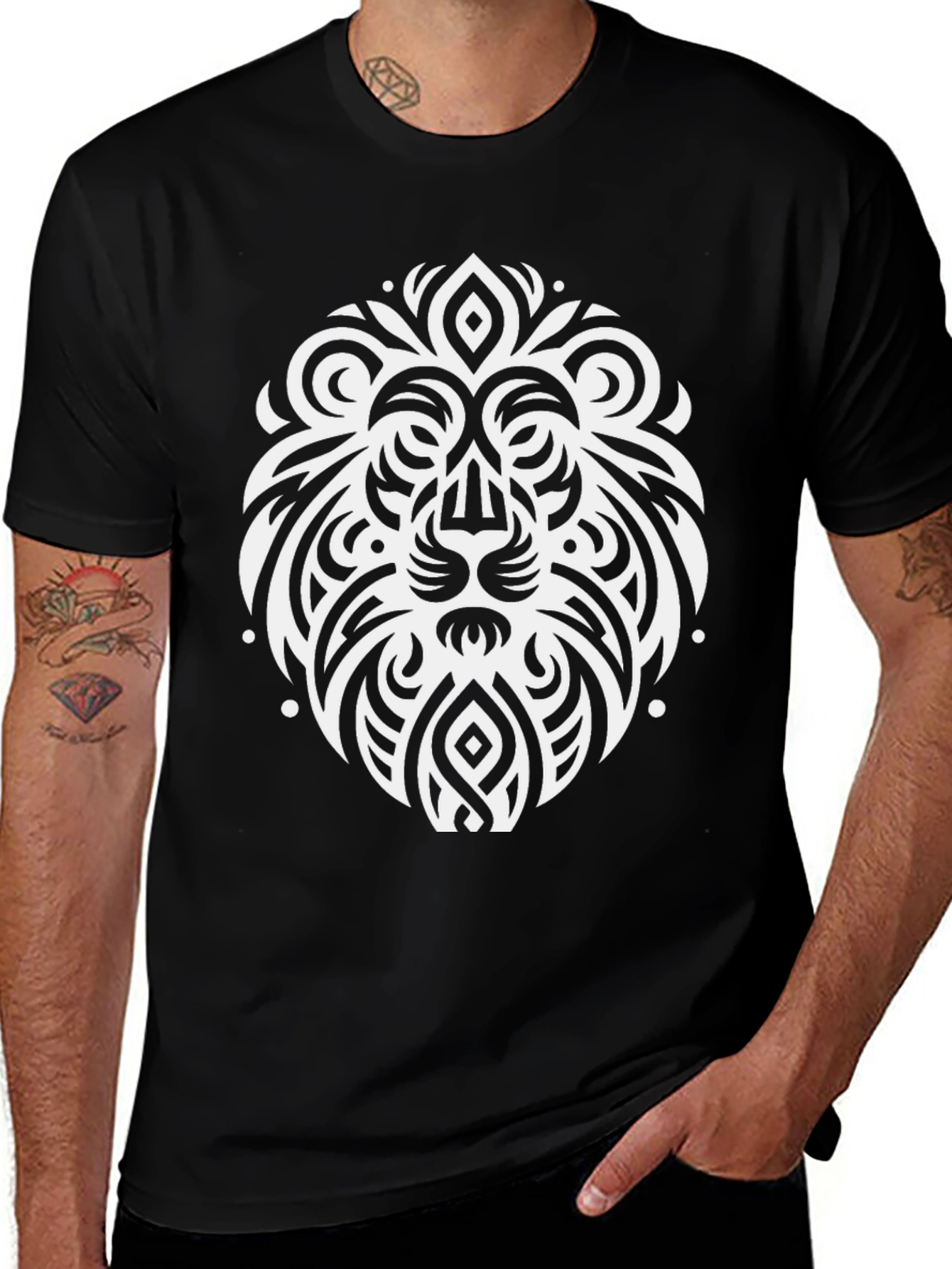 Lion Crest Graphic T-Shirt - Black