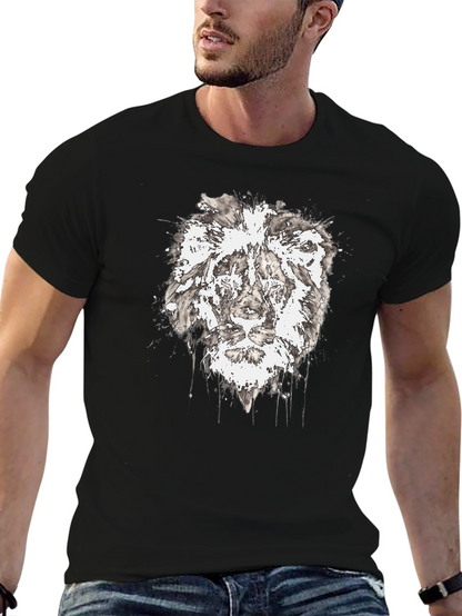 Lion Graphic Black T-Shirt - Artistic Print