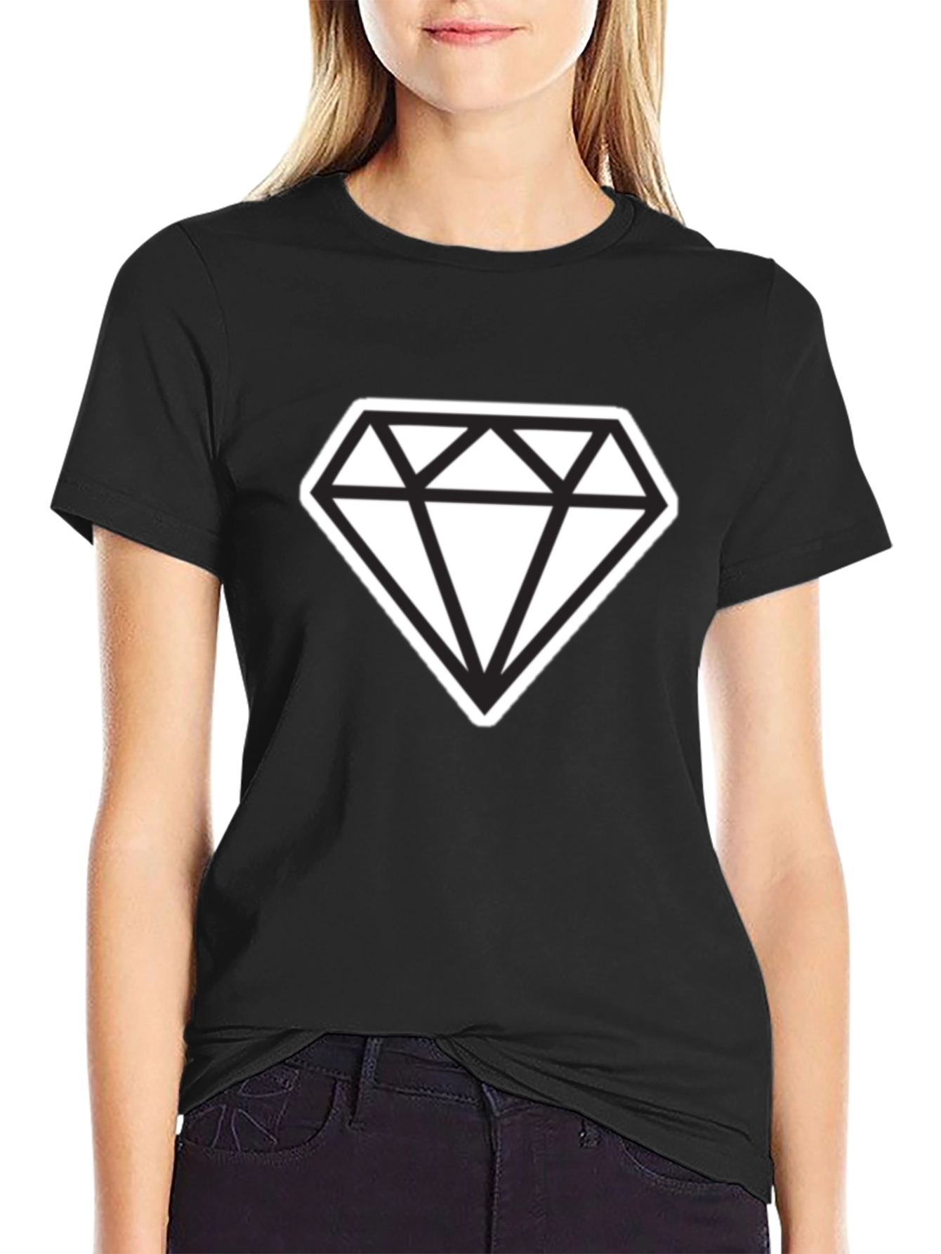 Bold Diamond Graphic Tee - Modern Style