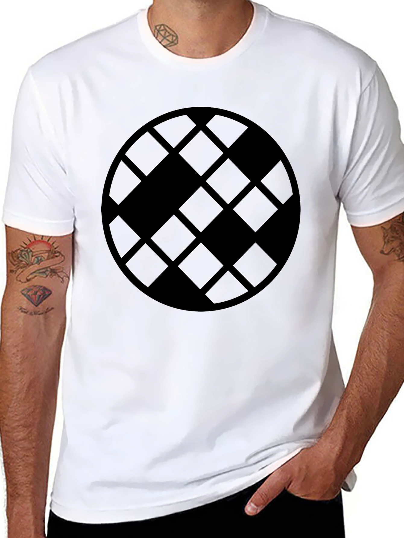 Geometric Patterned Black T-Shirt