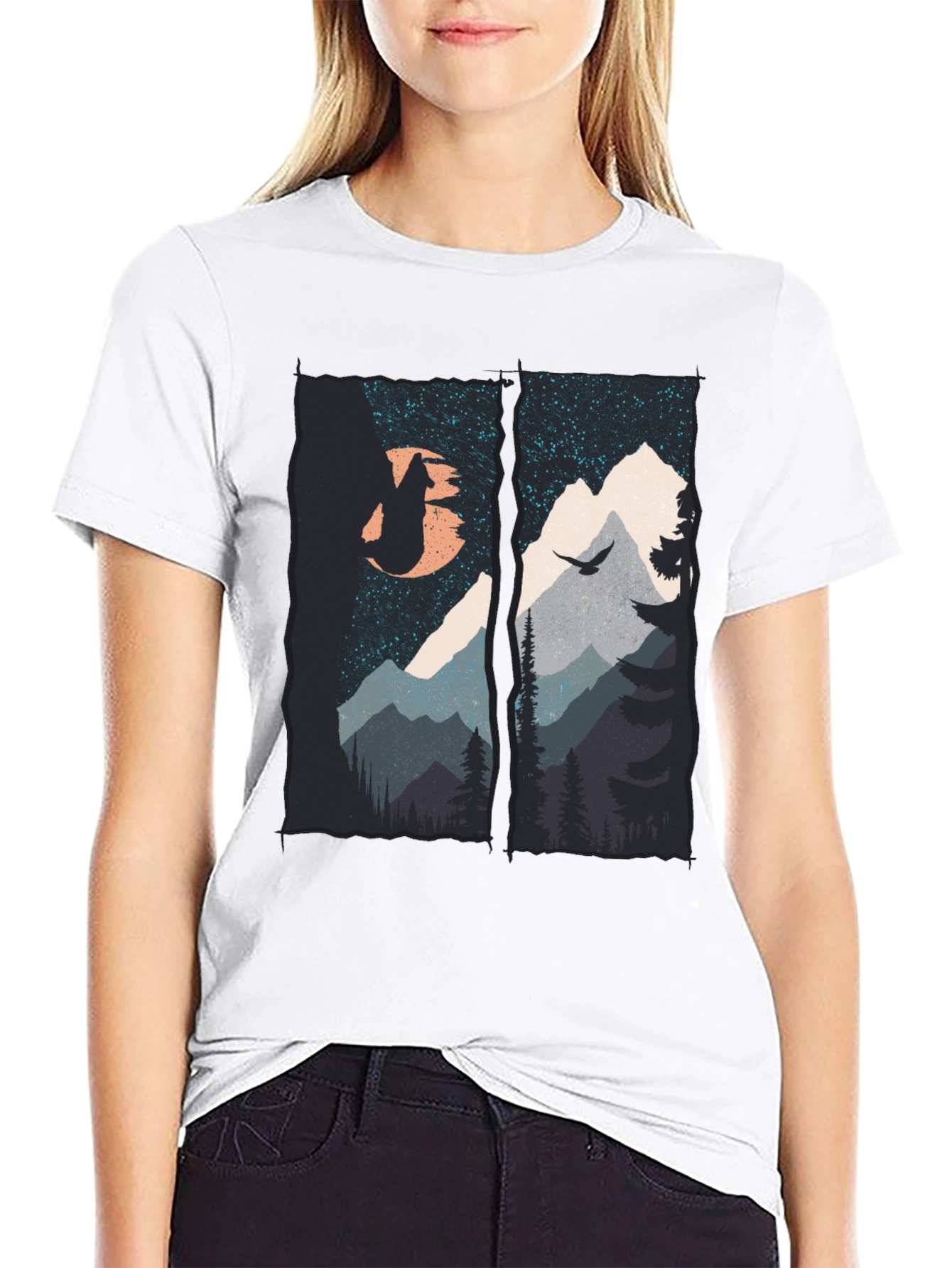 Mountain Wolf Graphic T-Shirt - Black