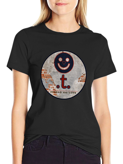 Spread the Love Graphic Tee - Stylish Black T-Shirt
