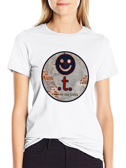 Spread the Love Graphic Tee - Stylish Black T-Shirt
