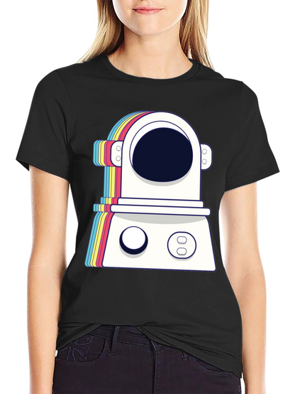 Retro Spaceman Graphic Tee - Trendy Astronaut T-Shirt