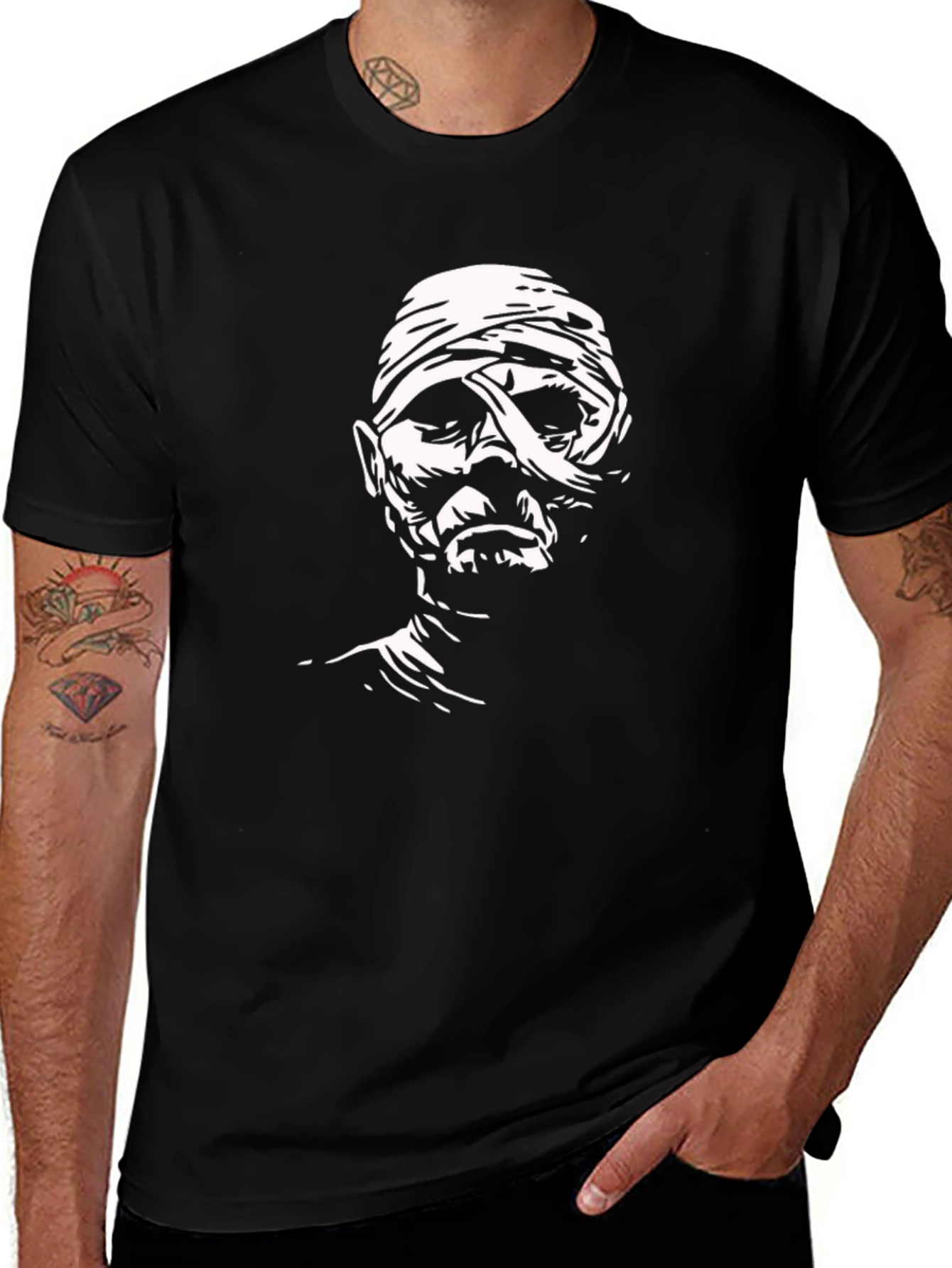 Mummy Graphic Tee - Classic Horror Style