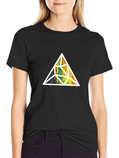 Geometric Triangle Graphic Tee - Stylish Mens Black T-Shirt