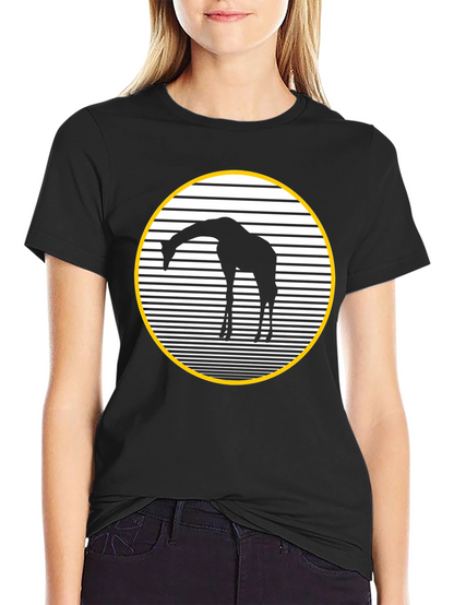 Giraffe Silhouette Graphic Tee - Black Crew Neck Shirt