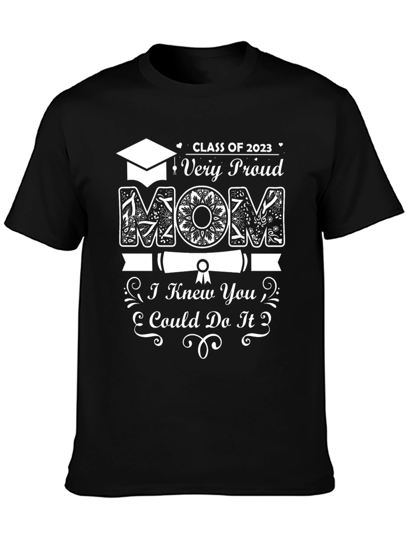 Proud Mom Class of 2023 Graduation T-Shirt