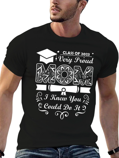 Proud Mom Class of 2023 Graduation T-Shirt