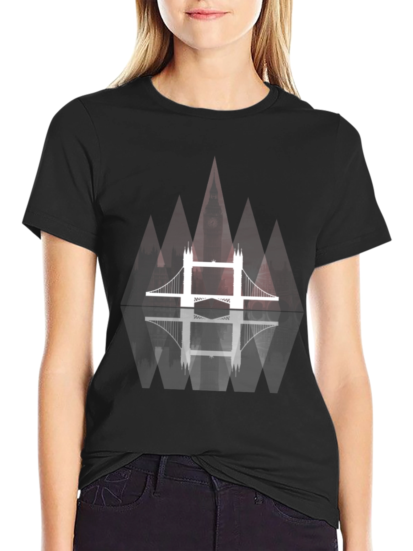 London Bridge Graphic Tee - Modern Design