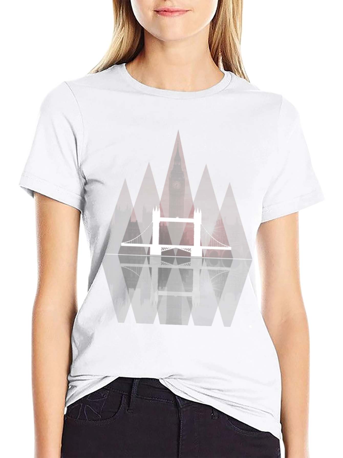 London Bridge Graphic Tee - Modern Design