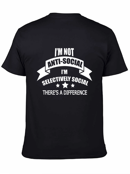 Im Selectively Social Graphic Tee