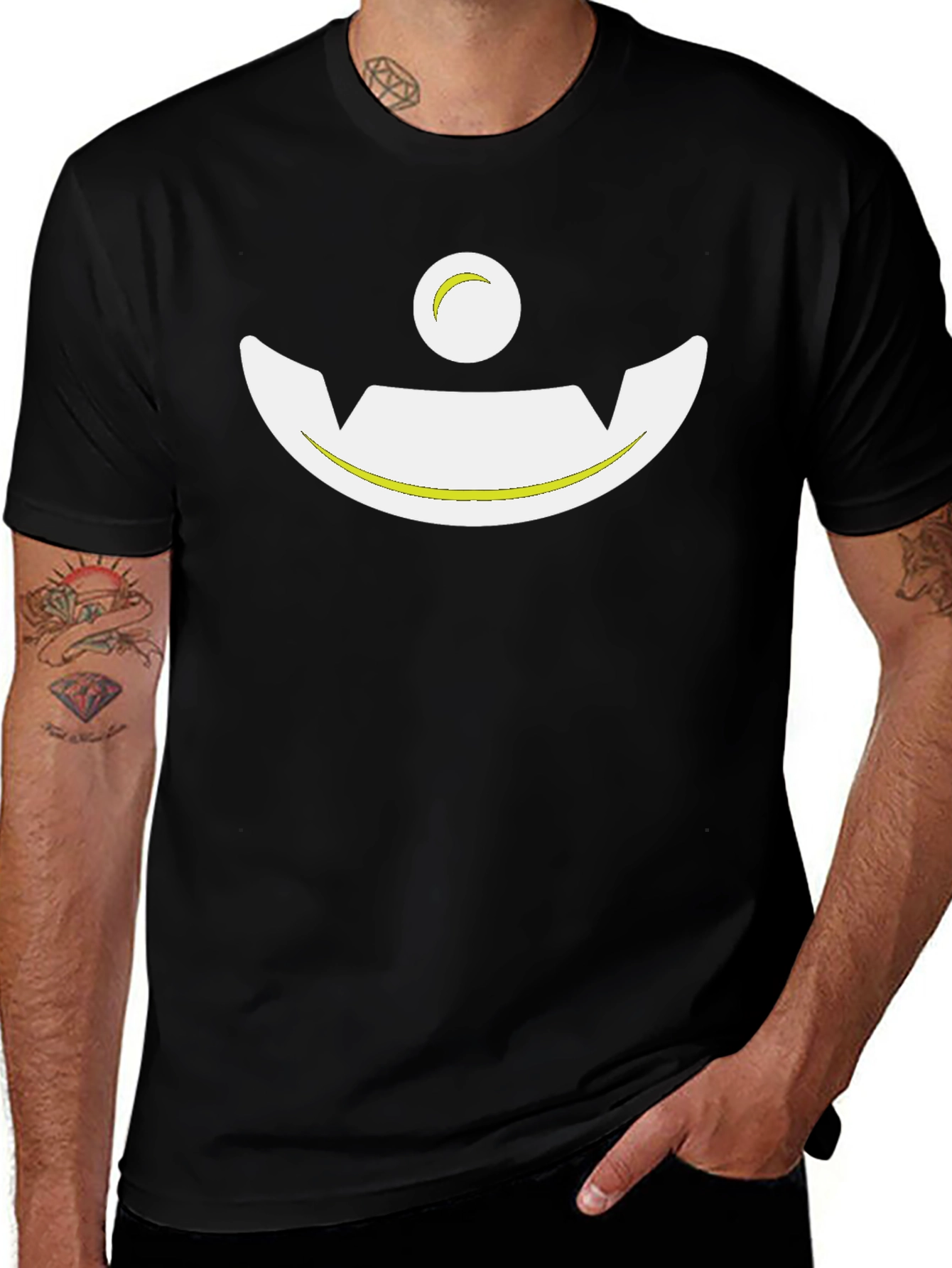 Spooky Smile Graphic Black T-Shirt