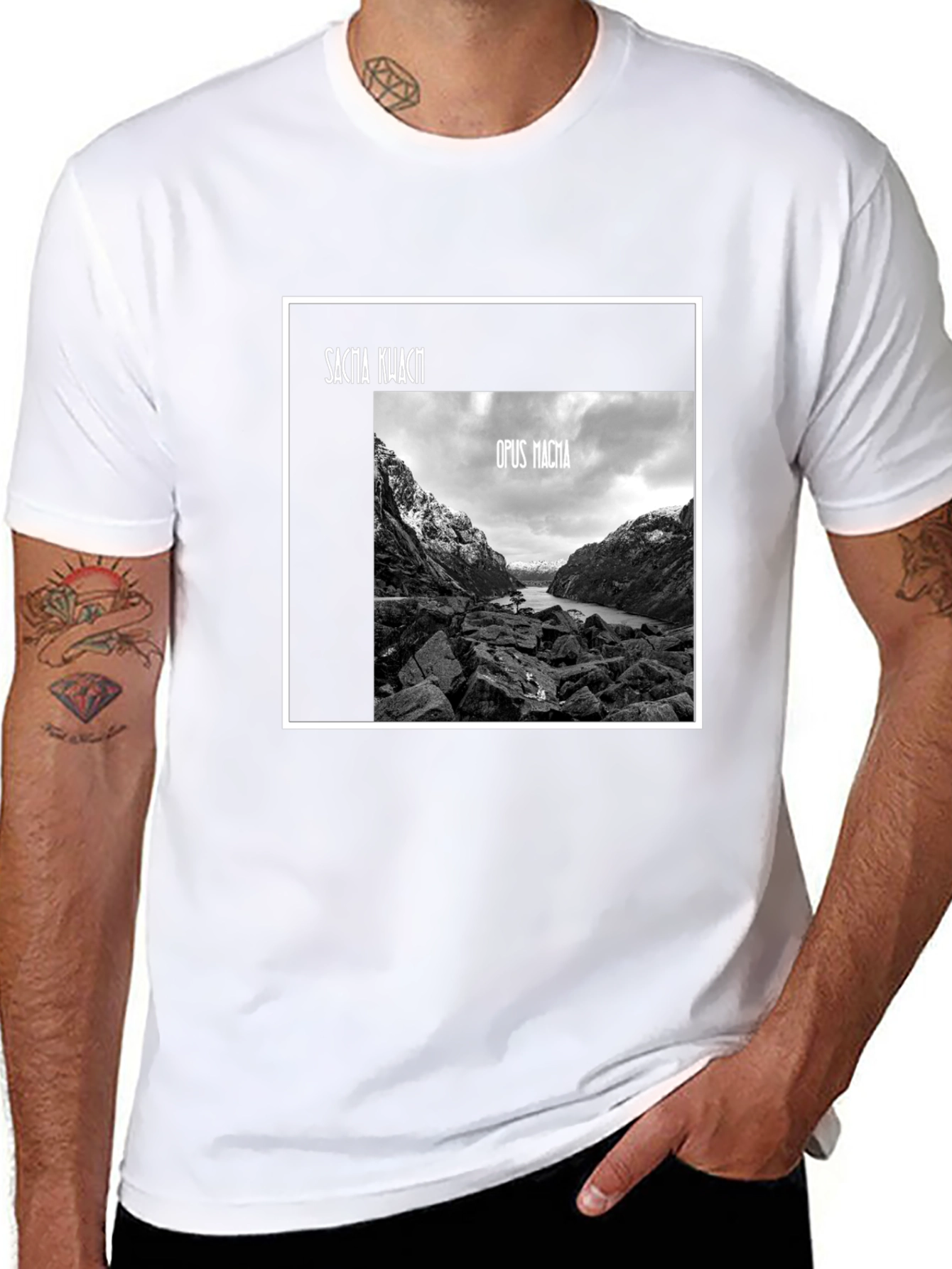 Sacra Kuacti Opus Magna Black T-Shirt