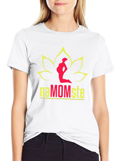NaMOMste T-Shirt - Yoga Lotus Graphic Tee
