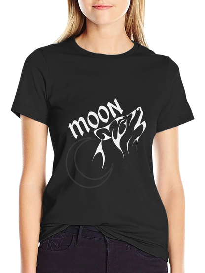 Moon Wolf Graphic Tee - Stylish Black T-Shirt