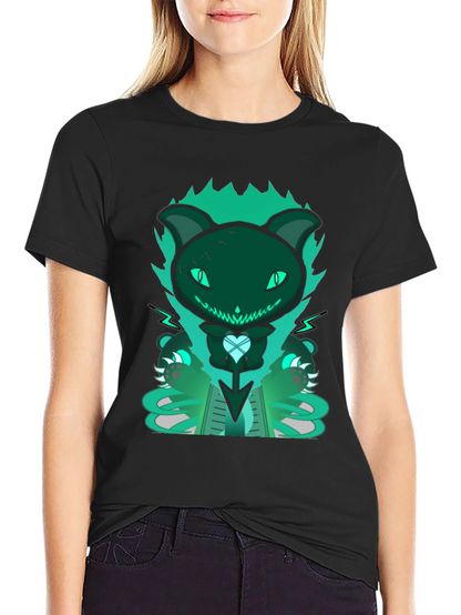 Gothic Cat Tee - Dark & Playful Design