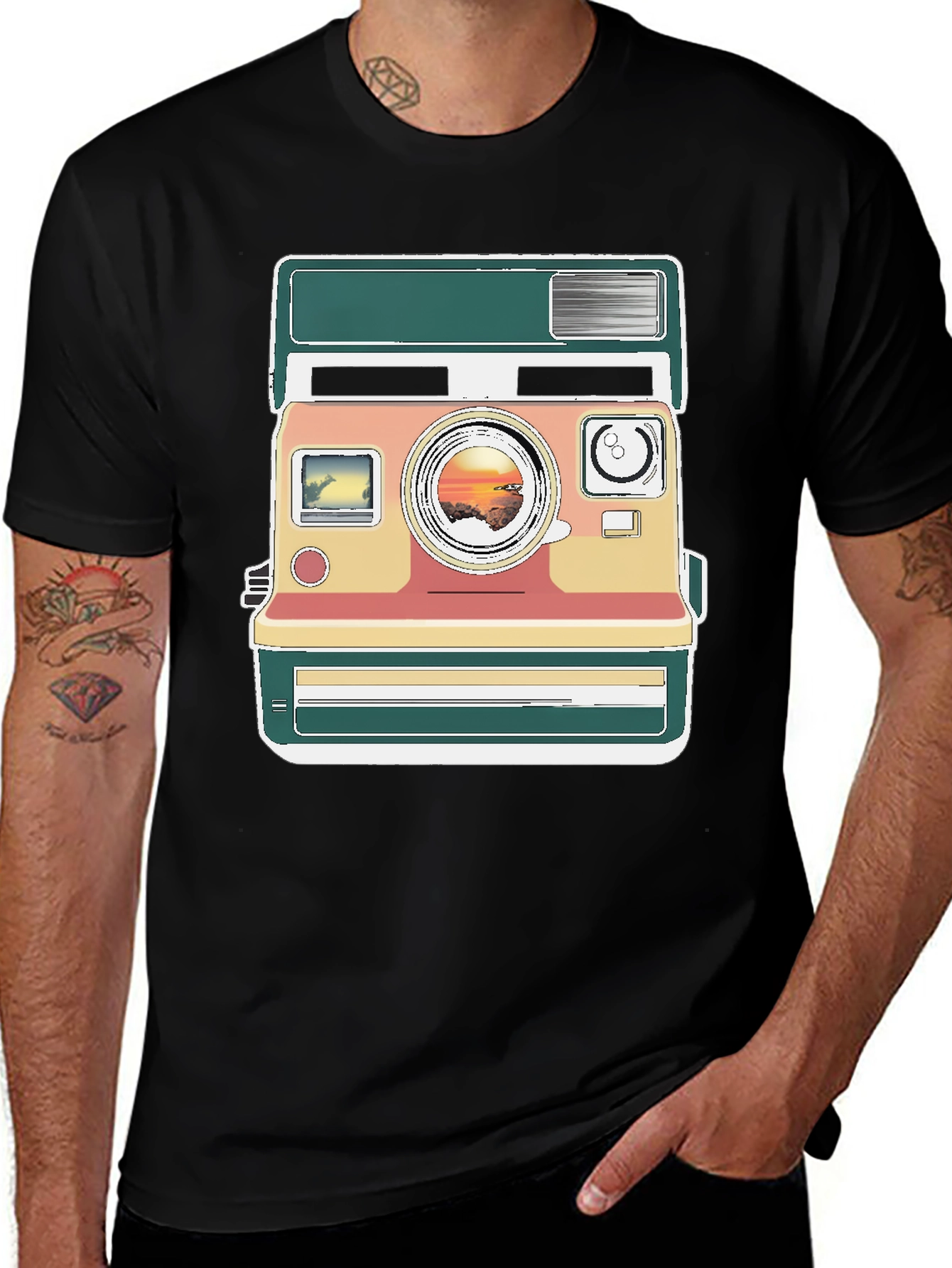 Retro Camera Graphic Tee - Trendy Mens Black T-Shirt
