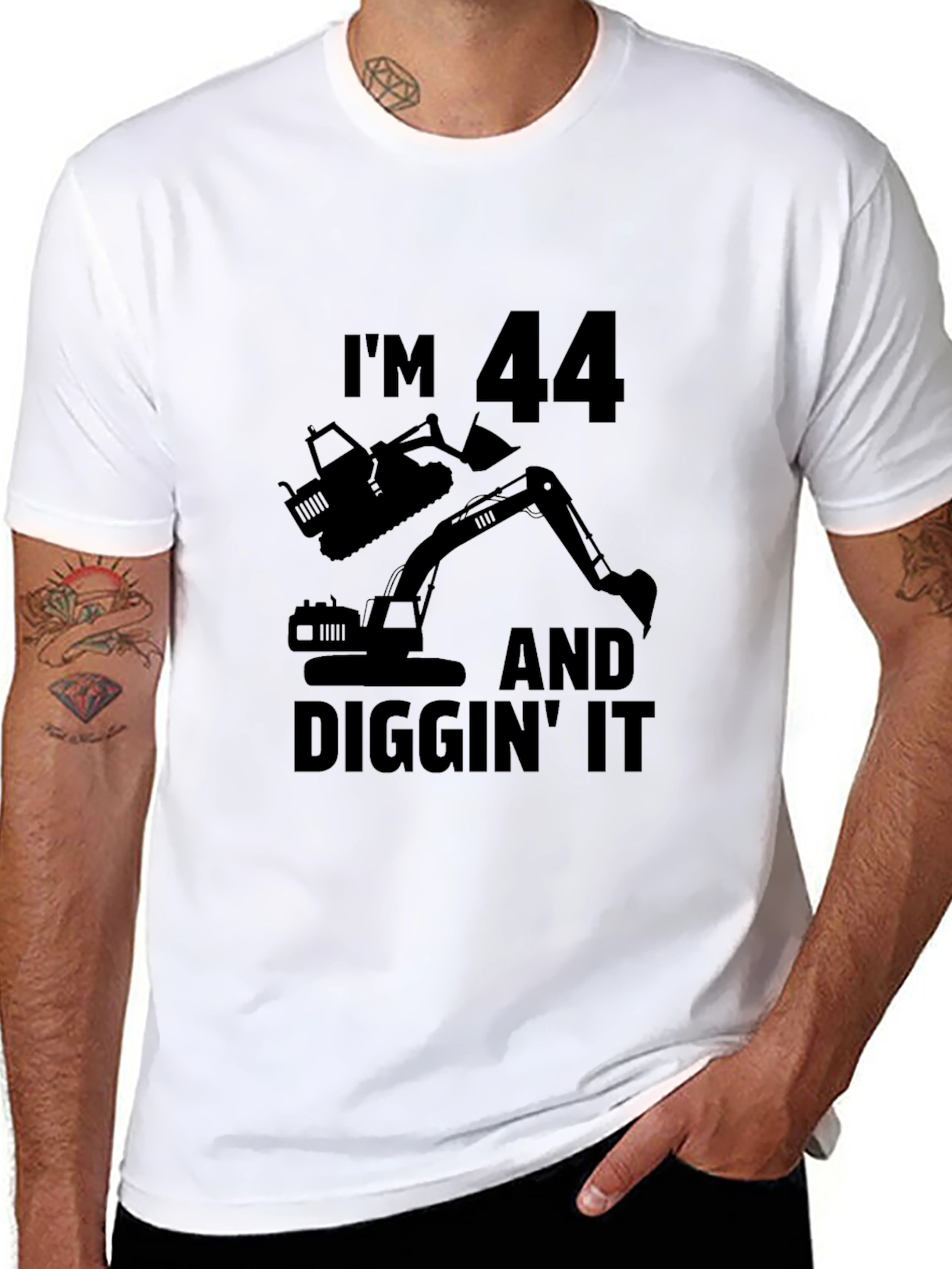 Im 44 and Diggin It Mens Black T-Shirt