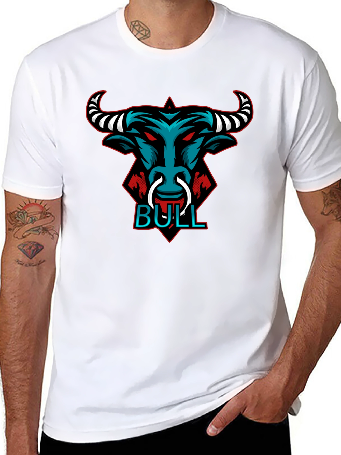 Bull Graphic Tee - Black Crewneck T-Shirt
