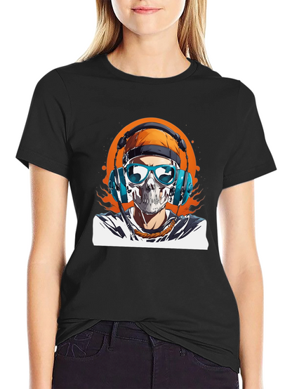 Skull DJ Graphic Tee - Cool Music Lovers T-Shirt