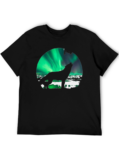 Wolf Howling Aurora Borealis T-Shirt