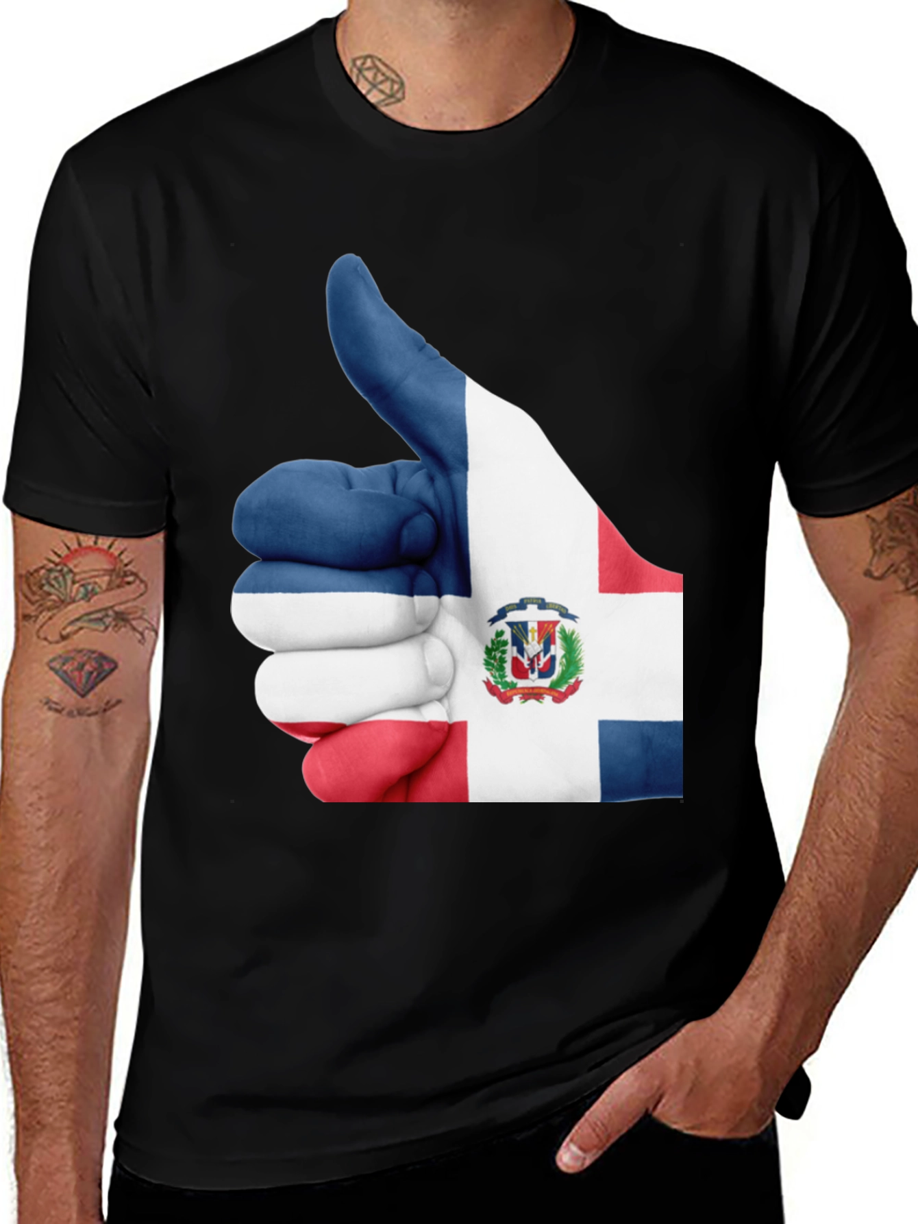 Dominican Republic Flag Thumbs Up Graphic Tee