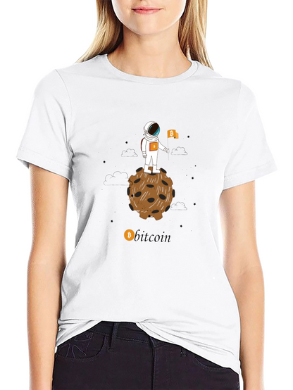 Bitcoin Astronaut T-Shirt - Crypto Moon Landing