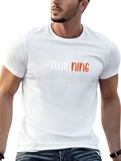#Twinning Crew Neck T-Shirt