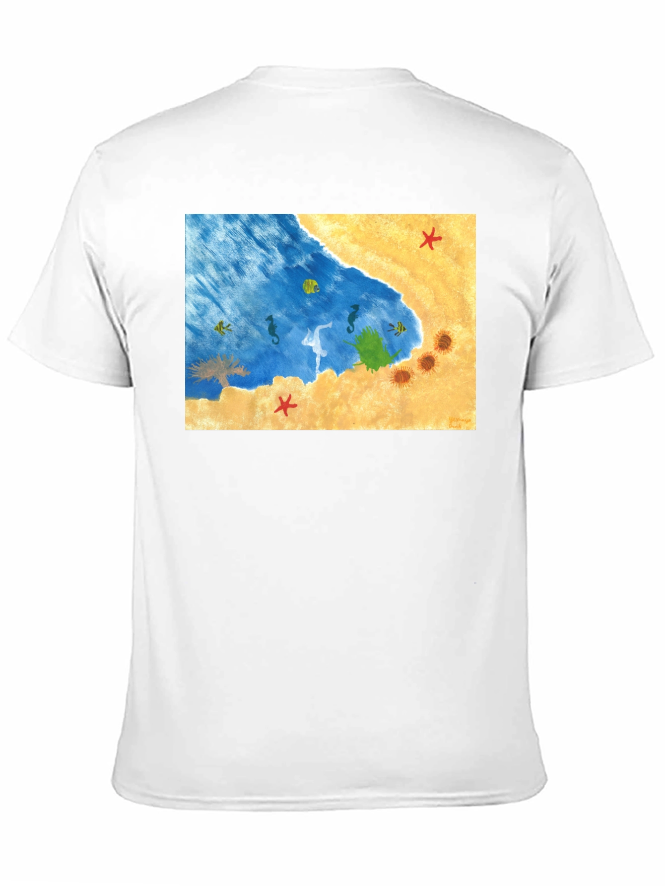 Beach Scene Graphic T-Shirt: Relaxed Style
