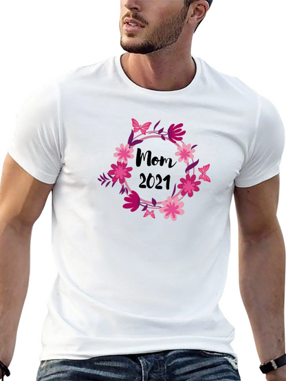 Mom 2021 Floral Wreath Black T-Shirt