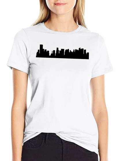 Cityscape Silhouette Tee - Modern Urban Style