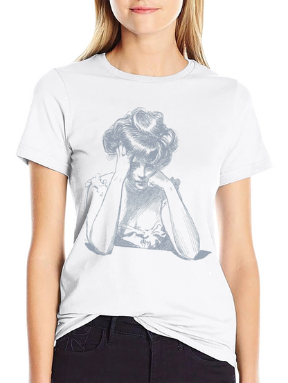 Elegant Sketch Tee - Artistic Design Black