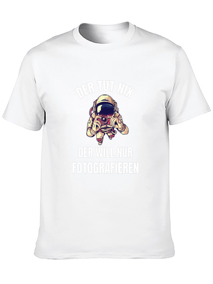 Astronaut Photographer Graphic Tee - Der Tut Nix Shirt