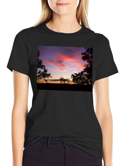 Sunset Silhouette Graphic Tee - Soft Cotton Blend