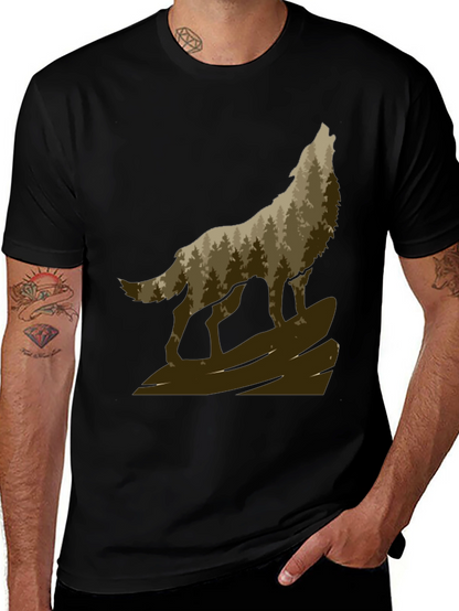 Wolf Howling in the Woods T-Shirt