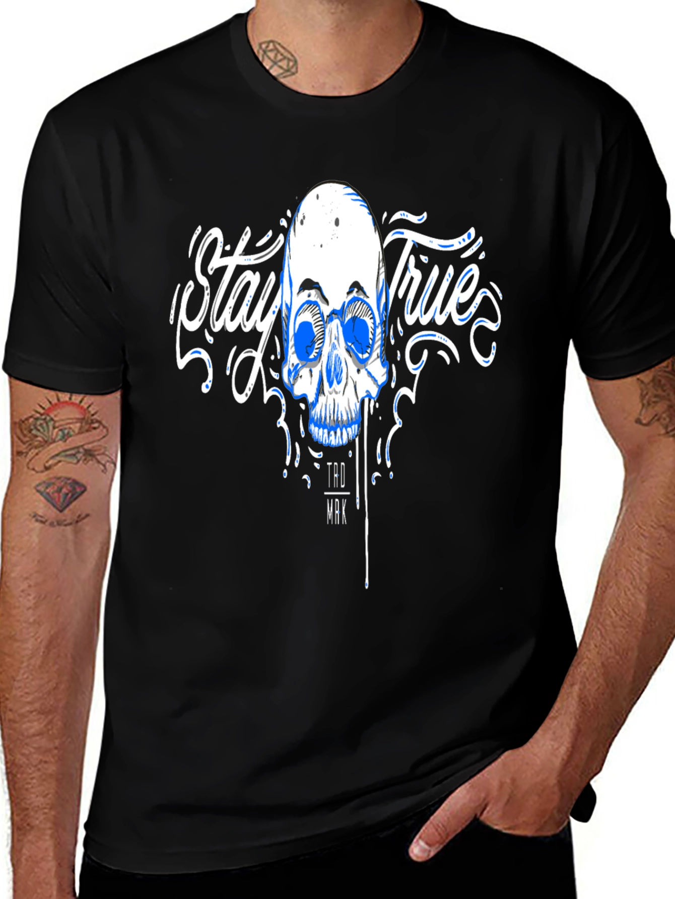 Stay True Skull Graphic Tee - Black