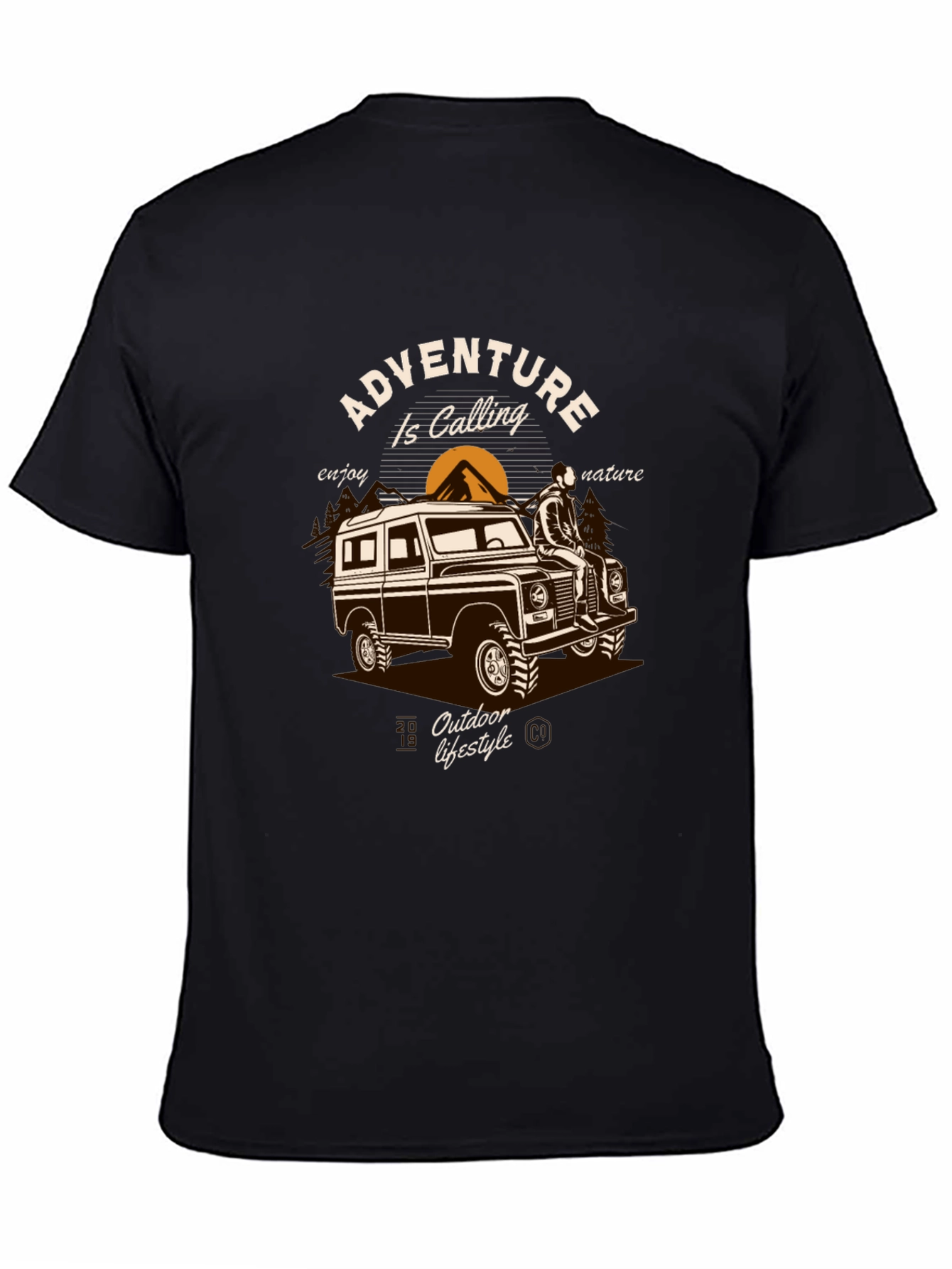 Adventure Calling T-Shirt - Outdoor Lifestyle