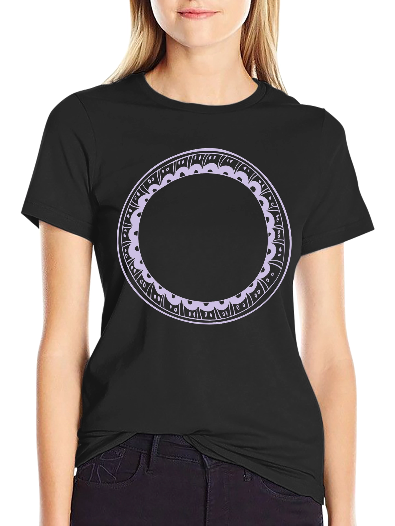 Minimalist Circle Graphic Tee - Black